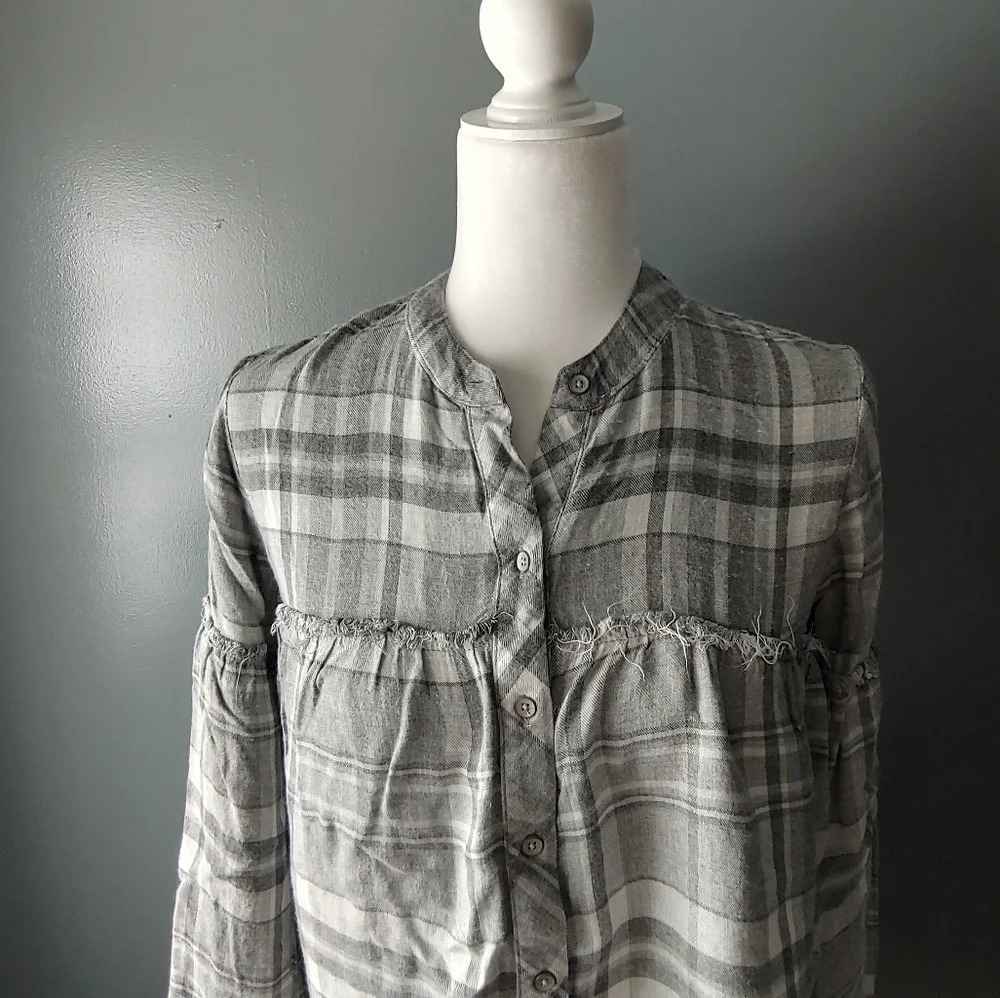 Cloth and Stone Ruffle Button Down - Picture 3 of 6